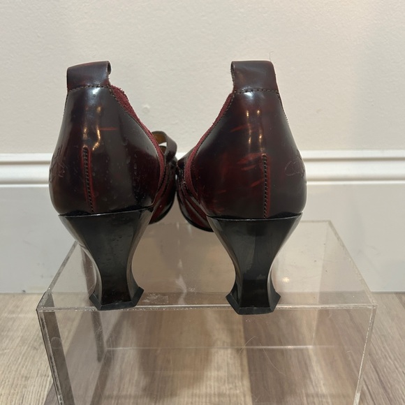 John Fluevog The Ruben an Elegant Burgundy  Shoes Size 9 - Picture 8 of 8